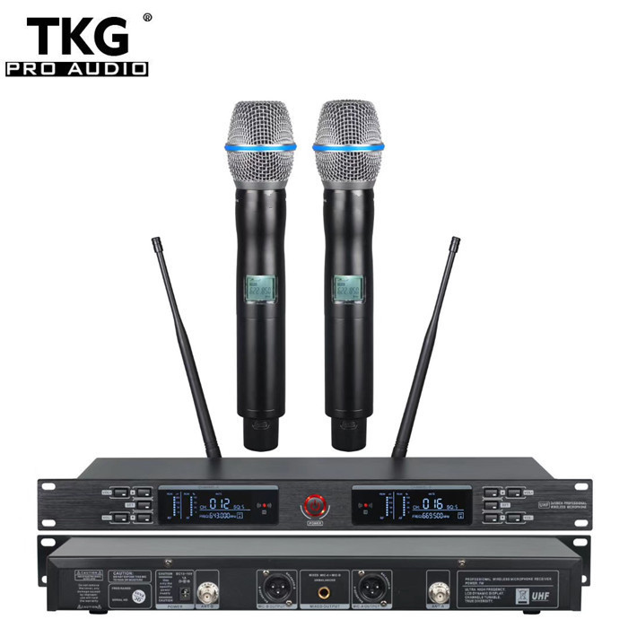TKG 650-690MHz UR-2000 dual channel outdoor wireless speaker microphone UHF microphone system wireless